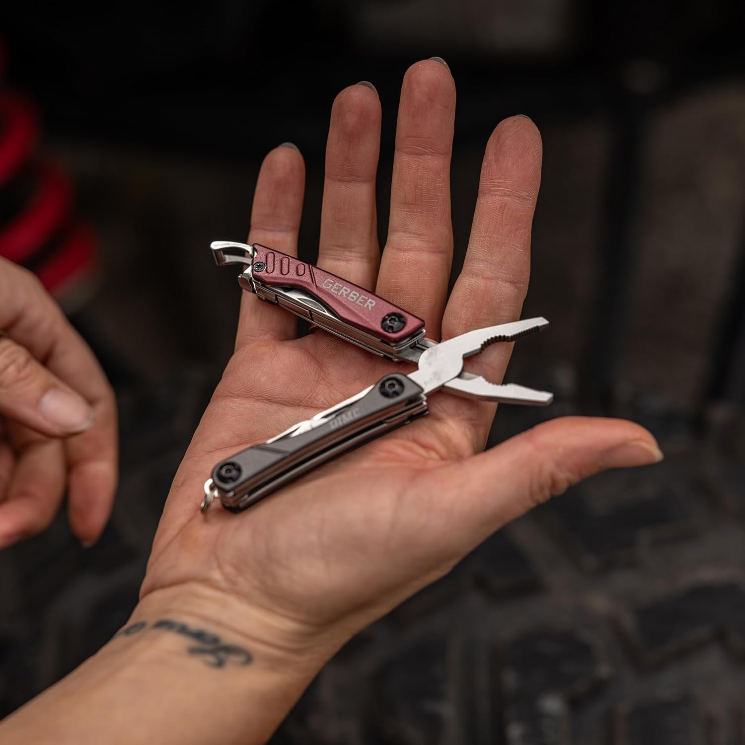 image:imageGerber Dime 12in1 Mini Multitool Pliers Pocket KnifeBottle OpenerBlackRed