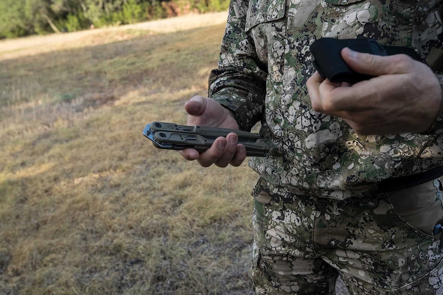 image:imageGerber Gear DoubleDown Folding Machete Brush Clearing GreenStoneGreen