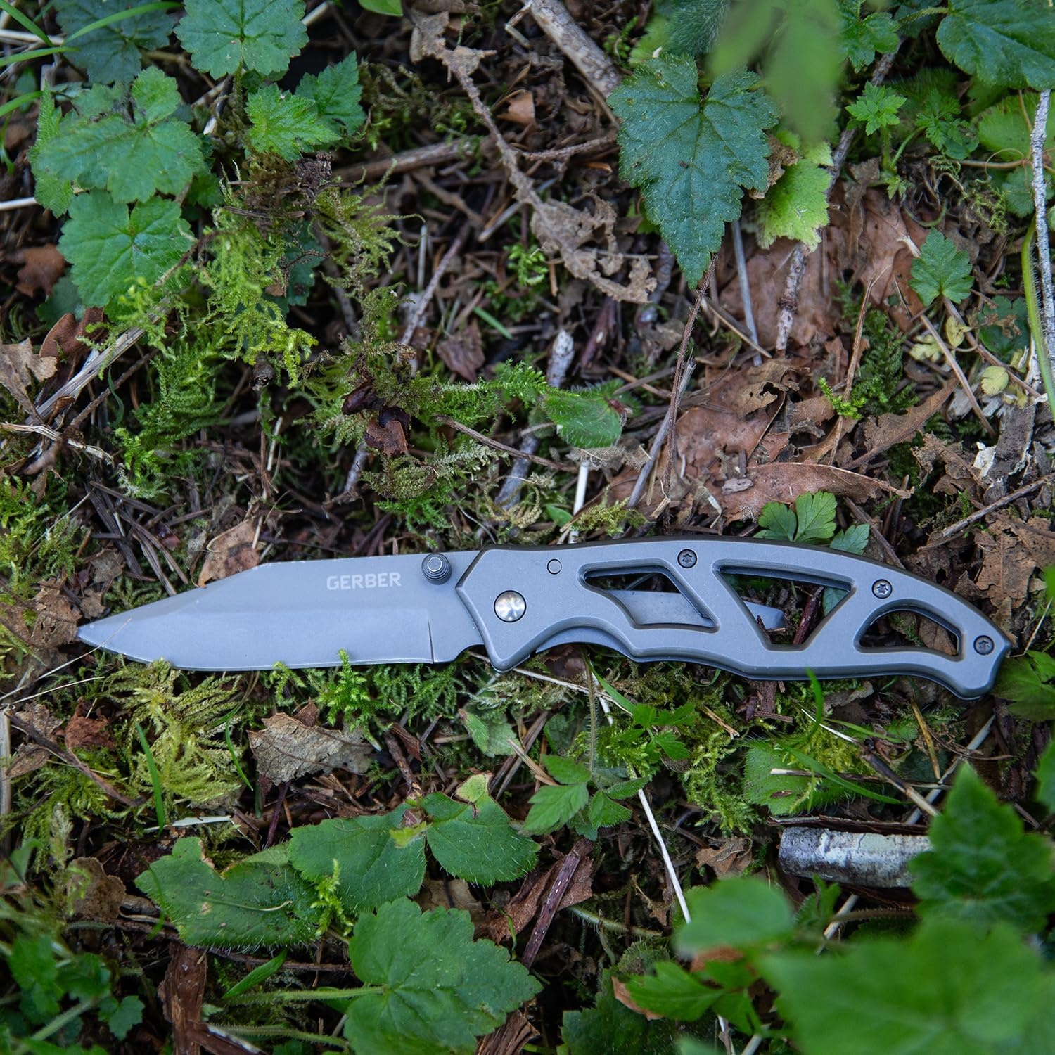 image:imageGerber Gear Paraframe II EDC Folding Pocket Knife 35 Tanto Point Serrated Edge with Safety Frame Lock Black3