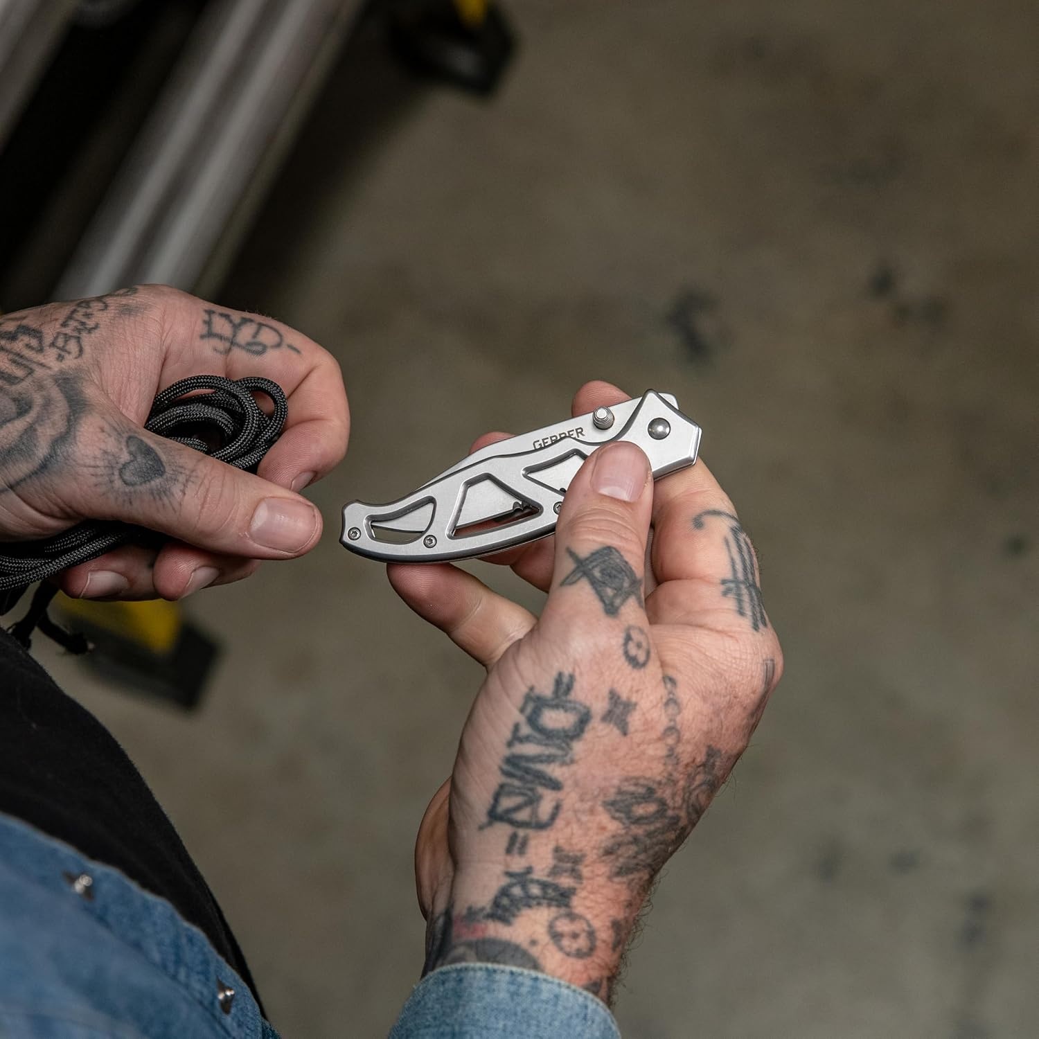 image:imageGerber Gear Paraframe II EDC Folding Pocket Knife 35 Tanto Point Serrated Edge with Safety Frame Lock Black7