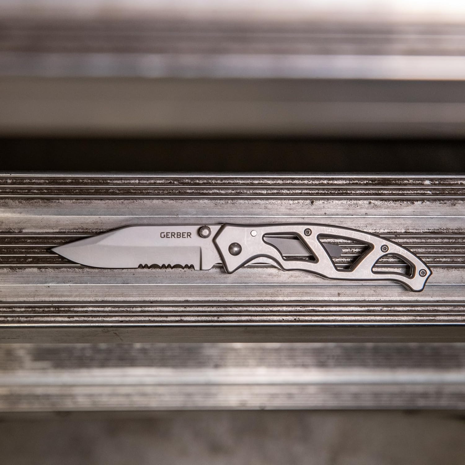 image:imageGerber Gear Paraframe II EDC Folding Pocket Knife 35 Tanto Point Serrated Edge with Safety Frame Lock Black7