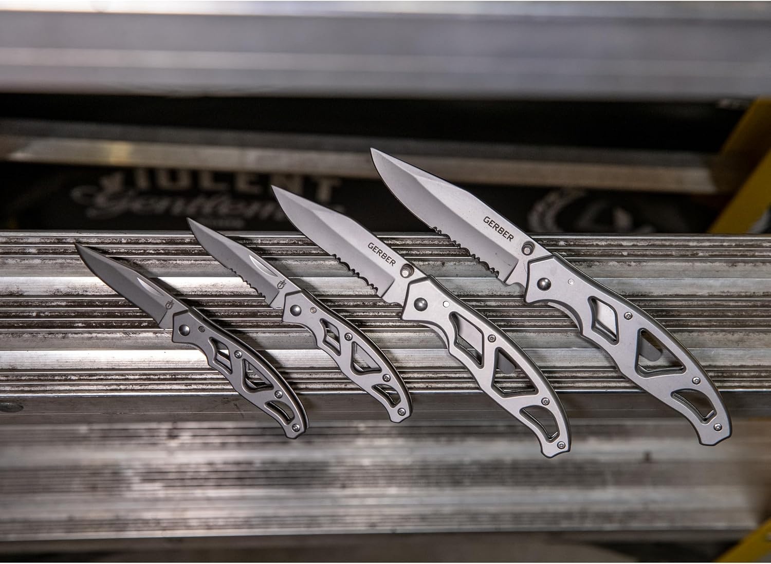 image:imageGerber Gear Paraframe II EDC Folding Pocket Knife 35 Tanto Point Serrated Edge with Safety Frame Lock Black7